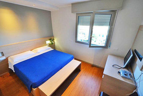 Hotel Liane Риччоне Экстерьер фото
